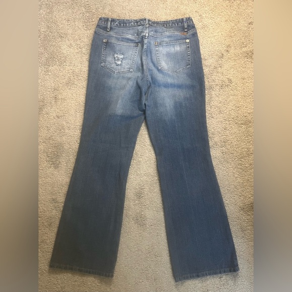 Women’s Blue Jeans - Picture 2 of 5
